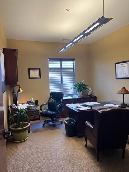More Photos Of 9505 N Kelley Ave, Oklahoma City Office Residential For Sale