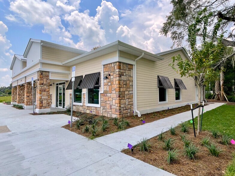 More Photos Of Spencer Ct, Wildwood Office For Sale