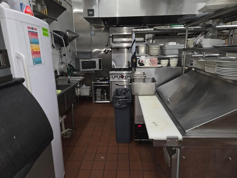 More Photos Of 538-548 Willett Ave, Port Chester Storefront For Lease