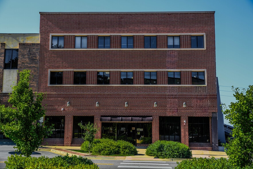 More Photos Of 626 Minnesota Ave, Kansas City Office For Lease