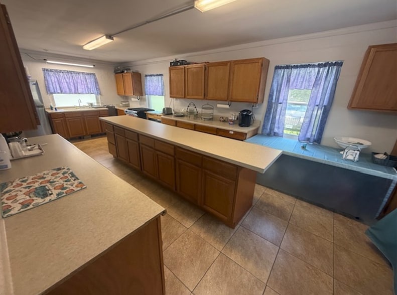 More Photos Of 8826 Trevarthon Rd, Orlando Specialty For Sale