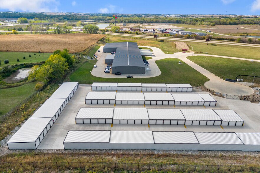 More Photos Of 3556 Marnie Ave, Waterloo Self Storage For Sale