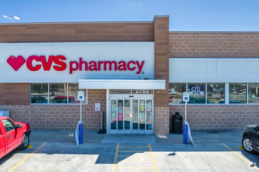More Photos Of 2702 Valwood Pkwy, Farmers Branch Drugstore For Sale