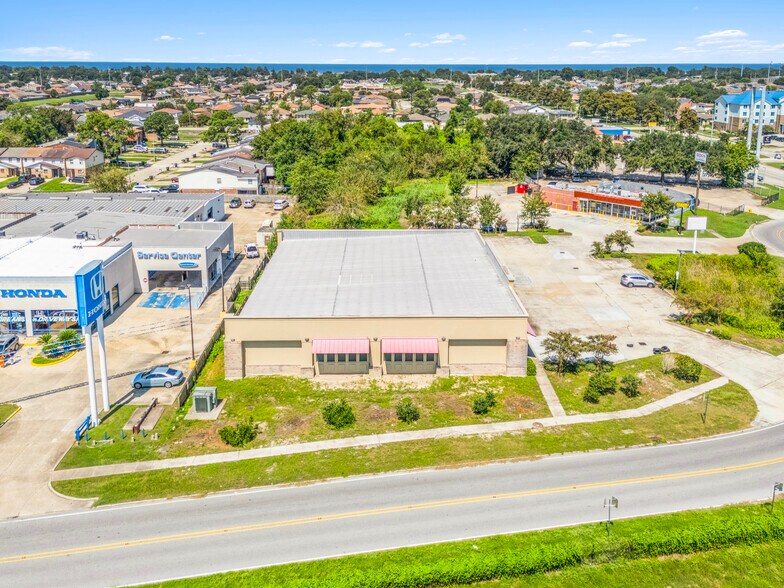 More Photos Of 11901 I 10 Service Rd, New Orleans Freestanding For Sale