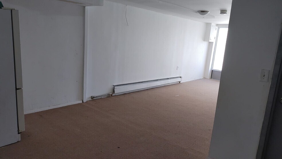 More Photos Of 11148A Lefferts Blvd, South Ozone Park Storefront Retail Residential For Lease
