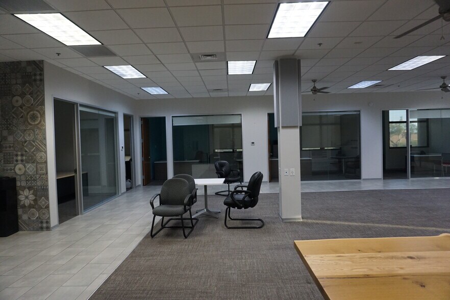 More Photos Of 11672 E Shea Blvd, Scottsdale Medical For Lease