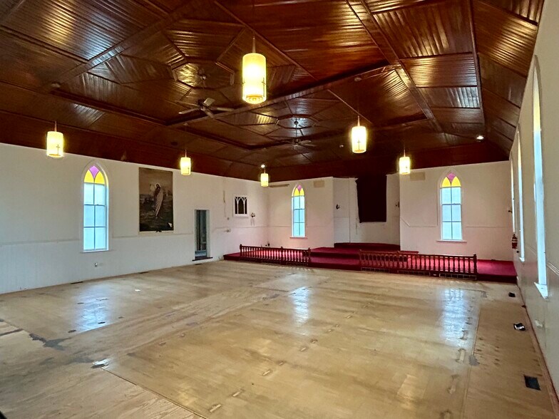 More Photos Of 2008 Sullivan Trail, Tannersville Religious Facility For Sale