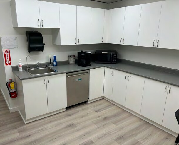 More Photos Of 718 12th Ave SW, Calgary Apartments For Sale