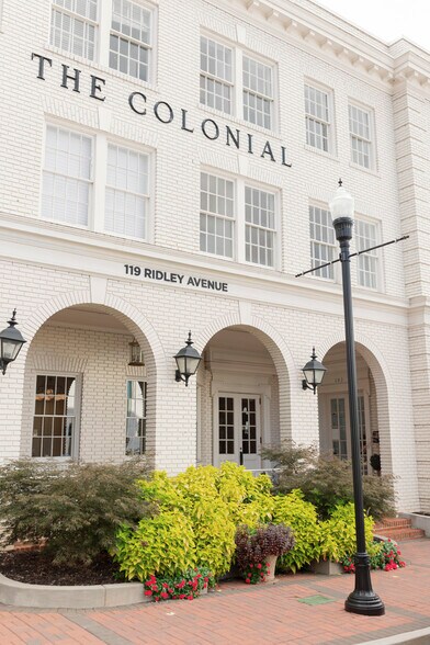 More Photos Of 119 Ridley Ave, Lagrange Office For Sale