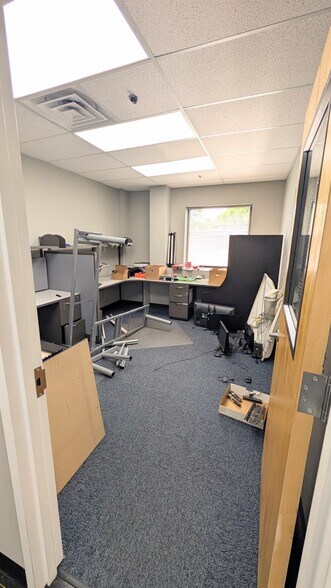 More Photos Of 85 Fulton St, Boonton Warehouse For Lease