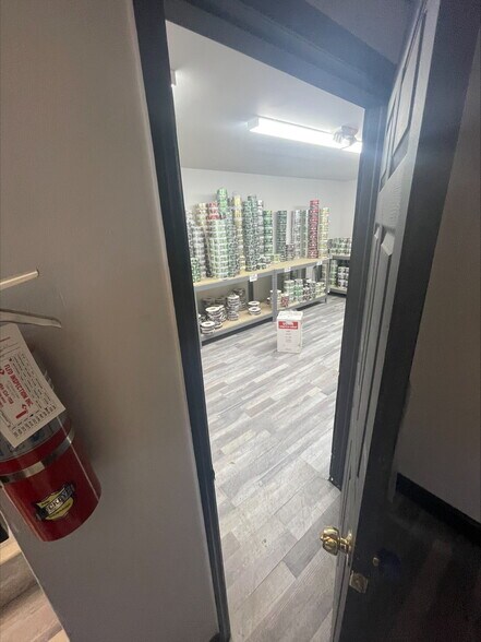 More Photos Of 2099 S Park Rd, Hallandale Manufacturing For Sale