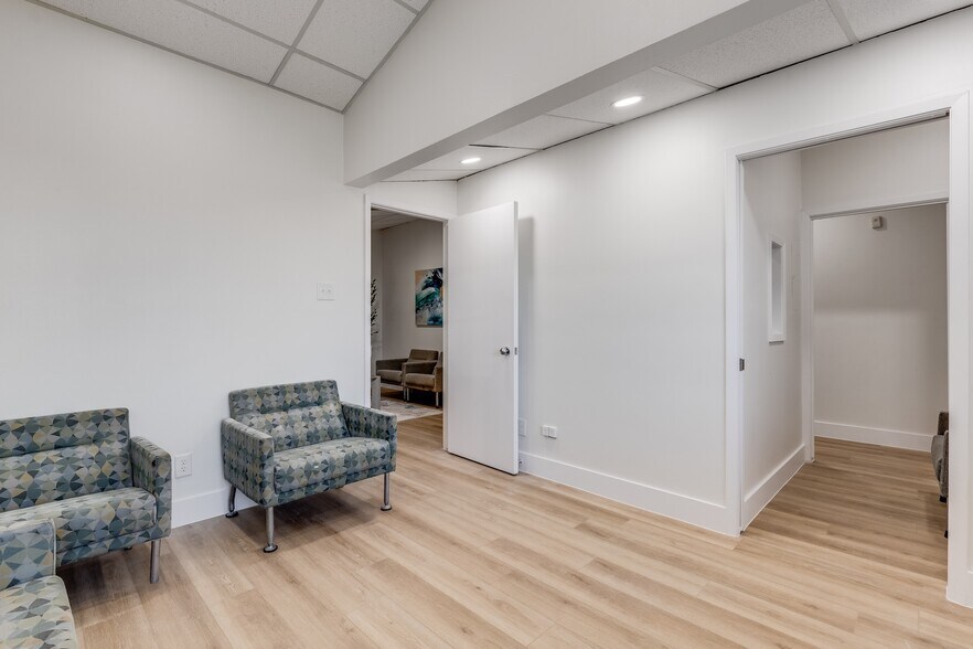 More Photos Of 12989 Jupiter Rd, Dallas Medical For Sale