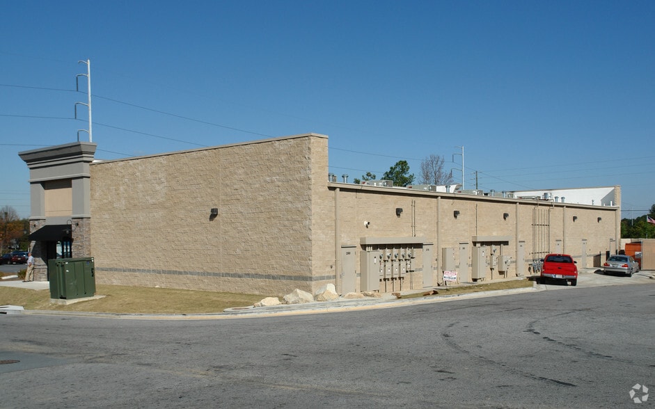 More Photos Of 6035 Bakers Ferry Rd SW, Atlanta Storefront For Lease