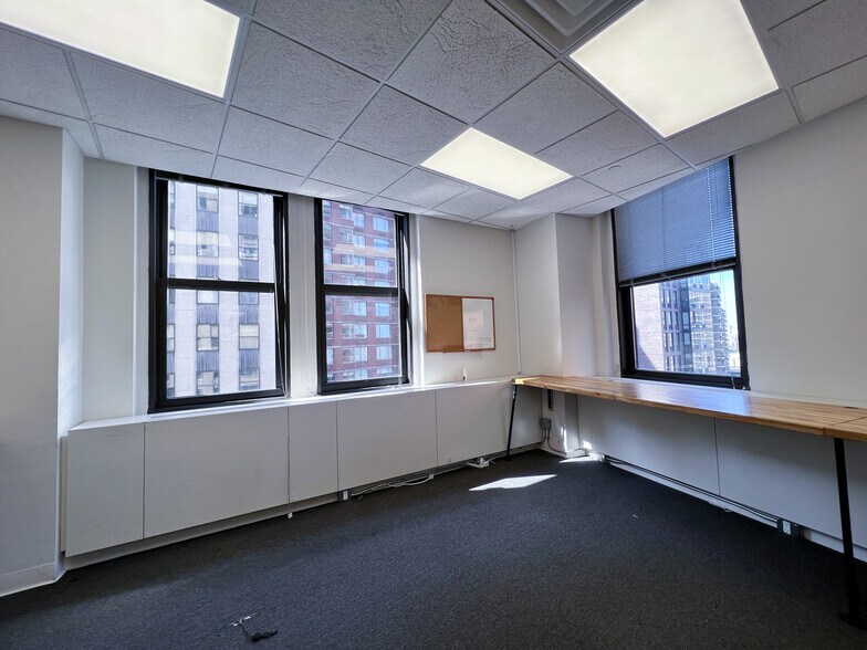 More Photos Of 111 John St, New York Office For Lease