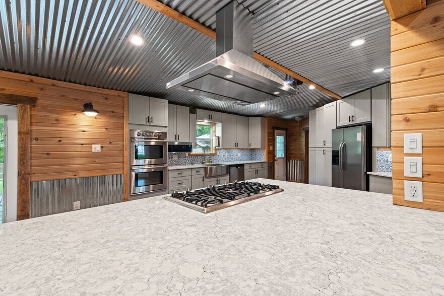 More Photos Of 18222 W FM 1097 Rd, Montgomery Flex For Lease