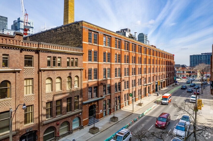 More Photos Of 111 Queen St E, Toronto Coworking Space