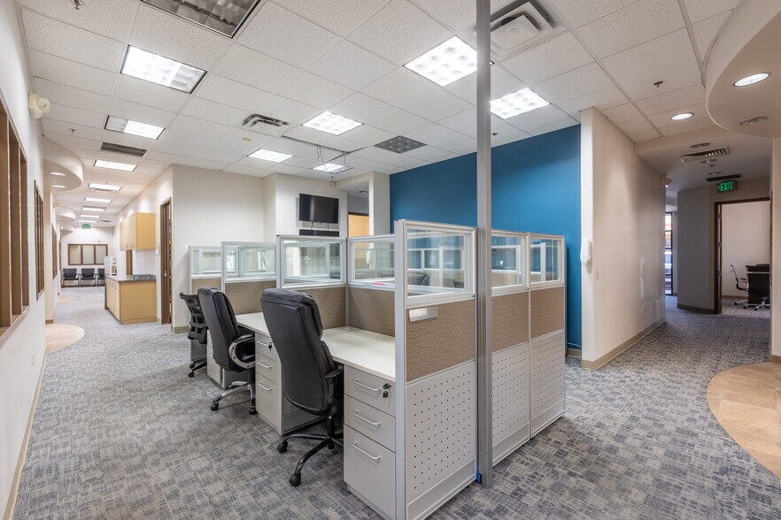 More Photos Of 8171 E Indian Bend Rd, Scottsdale Office For Sale