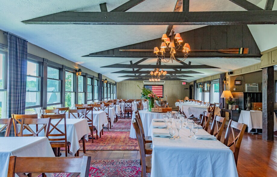 More Photos Of 157 Main St, Belgrade Hotel For Sale