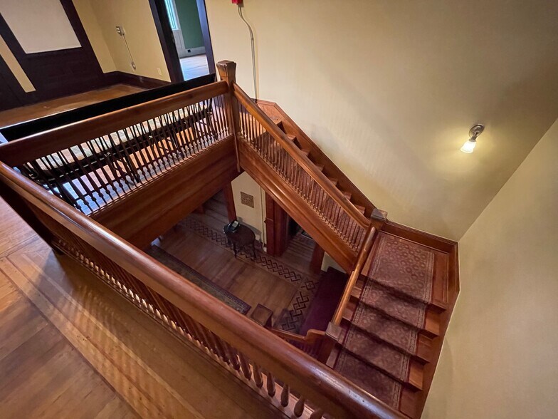 More Photos Of 1435 Market Ave N, Canton Office Residential For Sale