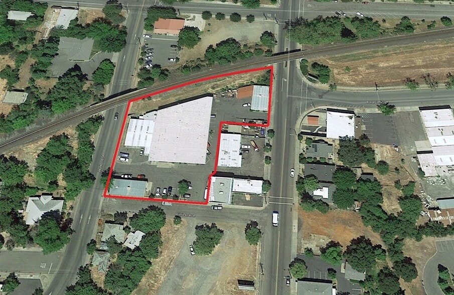 More Photos Of 1950 Kitrick Ave, Oroville Warehouse For Lease