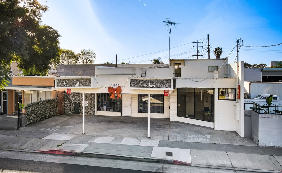 More Photos Of 11915 Inglewood Ave, Hawthorne Medical For Sale