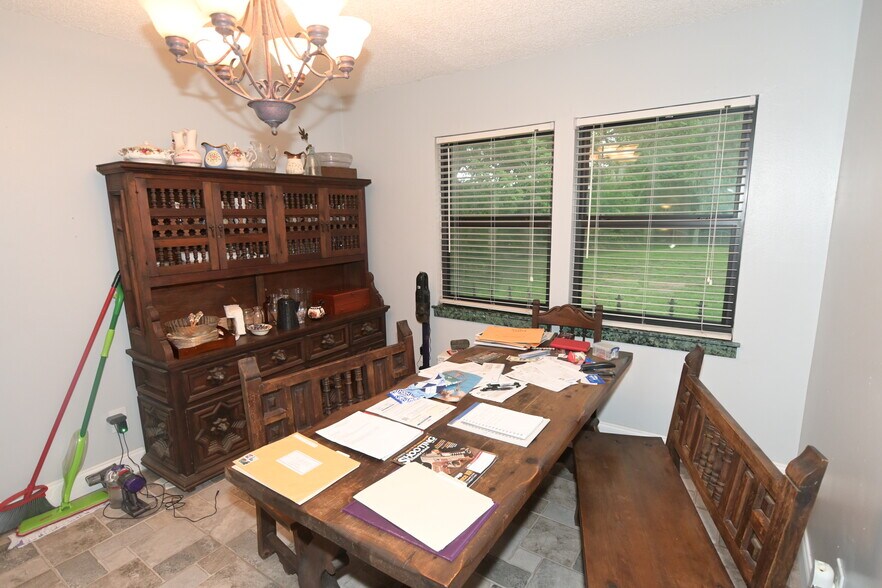 More Photos Of 2101 S Goldenrod Rd, Orlando Storefront For Sale