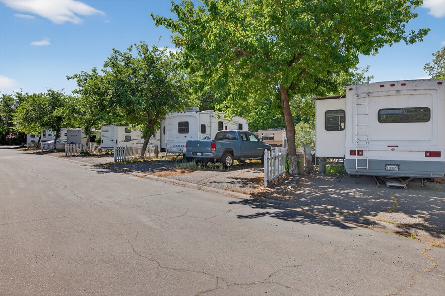 More Photos Of 130 Gilmore Rd, Red Bluff Manufactured Housing Mobile Home Park For Sale