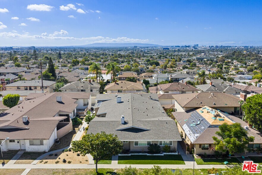 More Photos Of 5044 W Slauson Ave, Los Angeles Apartments For Sale