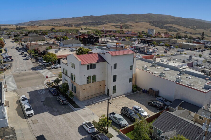 More Photos Of 155 E Clark Ave, Orcutt Office For Sale
