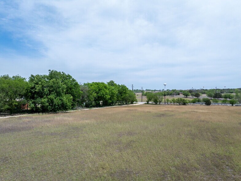 More Photos Of 409 Franks Rd, New Braunfels Land For Sale