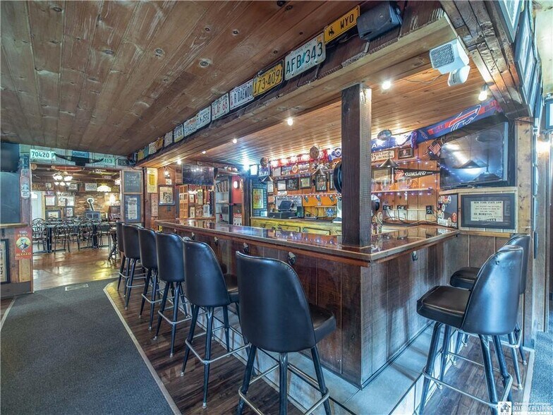 More Photos Of 64 Old Fentonville rd, Frewsburg Restaurant For Sale