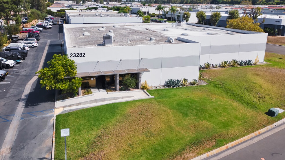 More Photos Of 23231 Vista Grande Dr, Laguna Hills Warehouse For Sale