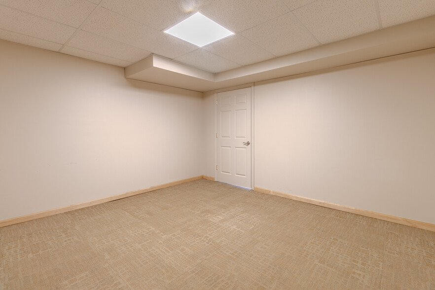 More Photos Of 2120 Freeport Rd, New Kensington Office For Lease
