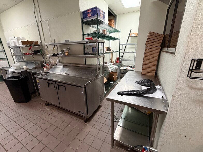 More Photos Of 11805-11921 Westheimer Rd, Houston Fast Food For Lease