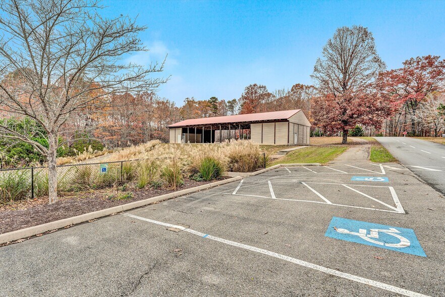 More Photos Of 1165 Graves Harbor Trl, Huddleston Land For Sale