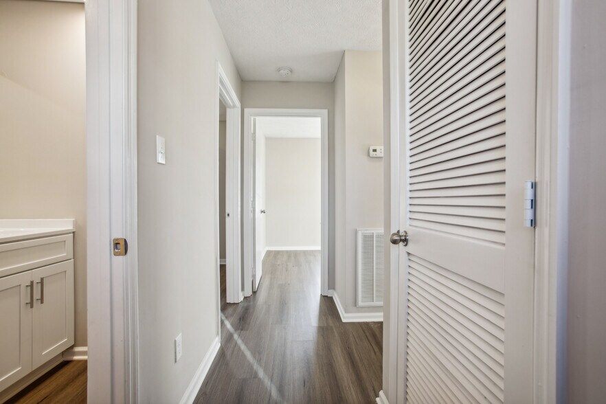 More Photos Of , Portland Multifamily For Sale