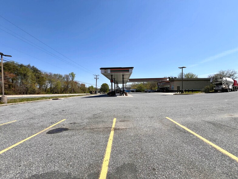 More Photos Of 3901 Pulaski Hwy, Abingdon Convenience Store For Sale