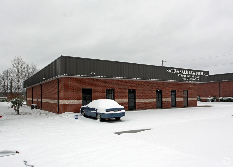 More Photos Of 2129 Stateline Rd W, Southaven Office For Lease