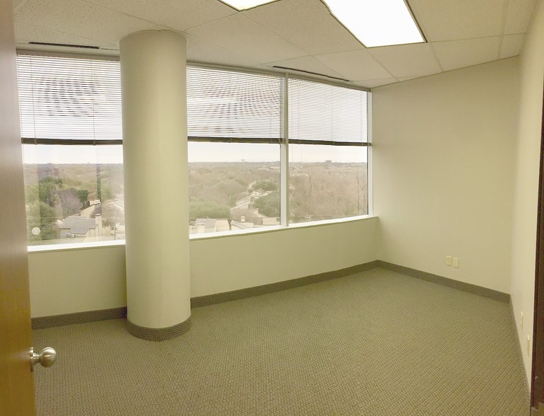 More Photos Of 9441 Lyndon B Johnson Fwy, Dallas Unknown For Lease