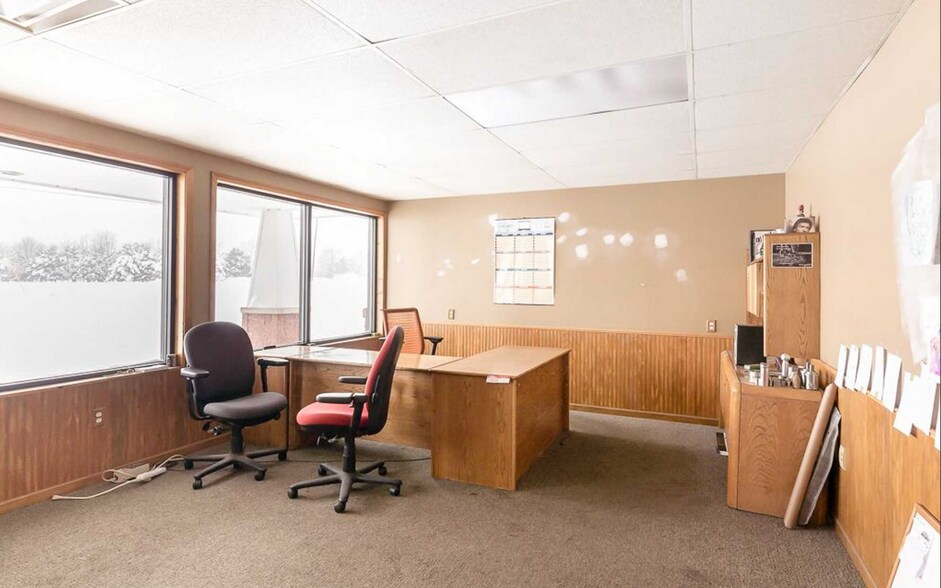 More Photos Of 8630 Storey Rd, Belding Industrial For Sale