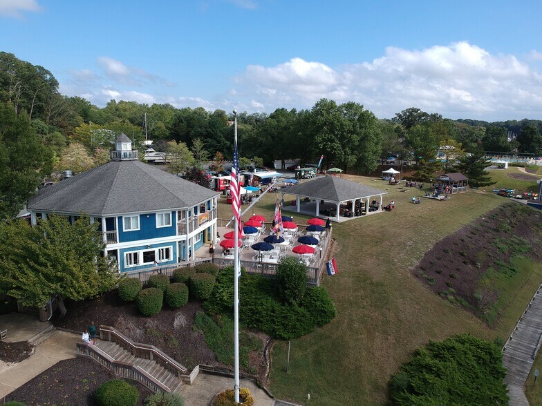 More Photos Of 150 Skipjack Rd, Georgetown Marina For Sale