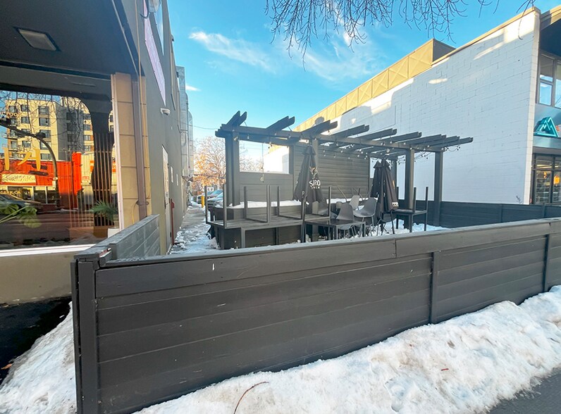 More Photos Of 215-217 10th St NW, Calgary Storefront Retail Office For Lease