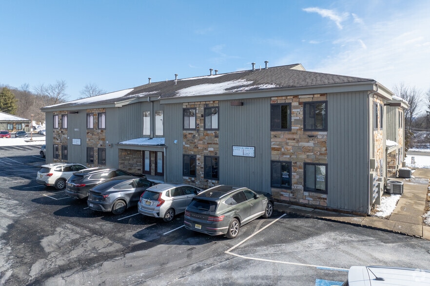 More Photos Of 272 Us Highway 206, Flanders Office For Sale