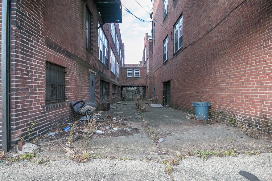 More Photos Of 201 Clayton St, Chester Warehouse For Sale