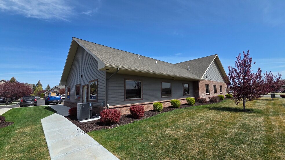 More Photos Of 3393 Merlin Dr, Idaho Falls Office For Sale