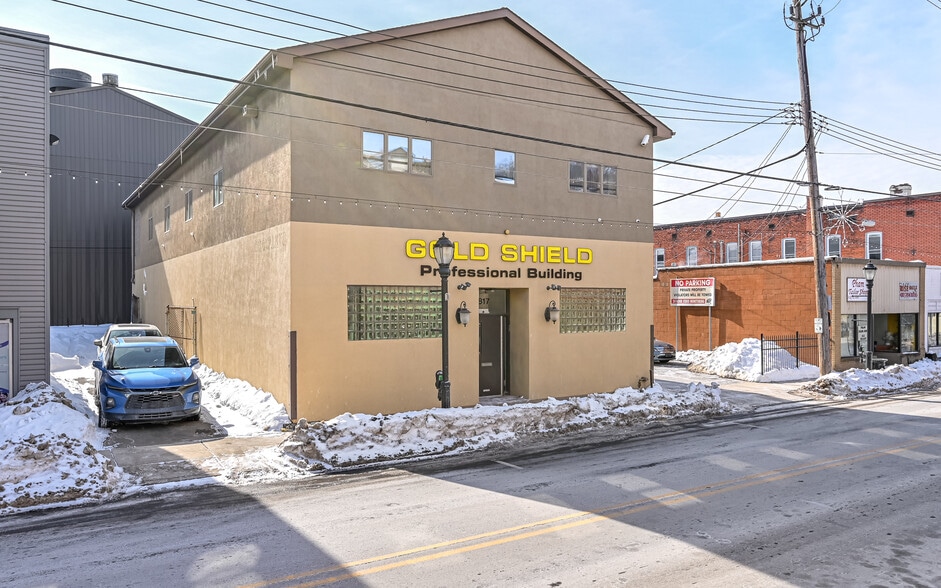 More Photos Of 817 Main St, Pittsburgh Office For Sale