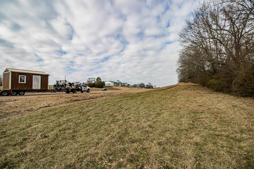 More Photos Of 00 Newsome, Henderson Land For Sale