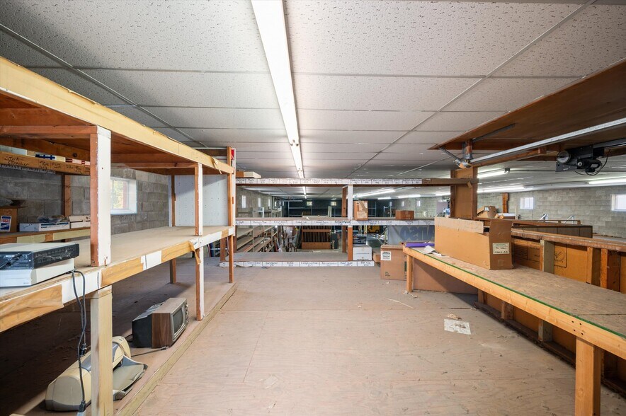 More Photos Of 204 Grand Ave, Clarion Warehouse For Sale