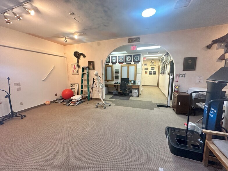 More Photos Of 57374 29 Palms Hwy, Yucca Valley Medical For Sale