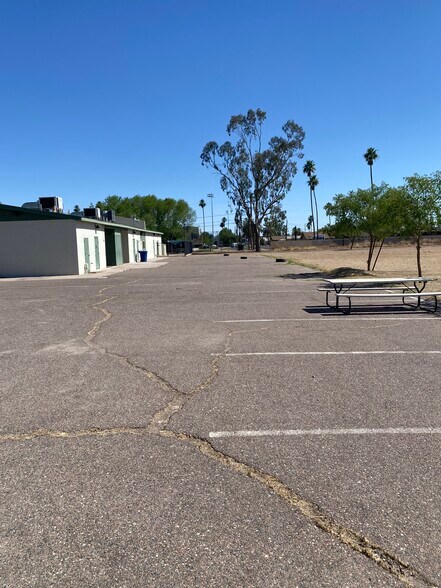 More Photos Of 630 W 17th Pl, Tempe Schools For Lease